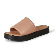 4X ASSORTED SHOES TO INCLUDE ESSENTIALS WOMEN'S SLIDE FLATFORM SANDALS, CAMEL, 6 UK, ESSENTIALS WOMEN'S MOC TOE BOOTS, BLACK OXBLOOD, 6 UK WIDE.