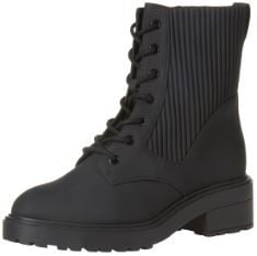 4X ASSORTED SHOES TO INCLUDE ESSENTIALS WOMEN'S RUBBERISED COMBAT BOOT WITH CHUNKY OUTSOLE, BLACK, 4.5 UK WIDE, ESSENTIALS WOMEN'S MOC TOE BOOTS, BLACK OXBLOOD, 4.5 UK WIDE.