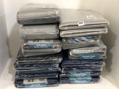 QTY OF MEMORY FOAM BATH MATS TO INCLUDE MEDIUM GREY MEMORY FOAM BATH MATT