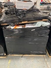 HP PALLET OF ASSORTED ITEMS PRINTERS.  [JPTC71246]