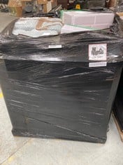 HP PALLET OF ASSORTED ITEMS PRINTERS.  [JPTC71499]