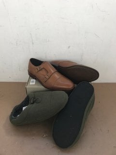 JOHN LEWIS & PARTNERS KHAKI SLIPPERS SIZE UK 11-12 TO INCLUDE BROWN LEATHER LACELESS SHOES SIZE UK 9: LOCATION - I9