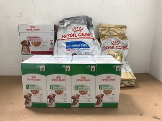 8 X PET ITEMS TO INCLUDE BAG OF 3KG ROYAL CANIN LIGHTWEIGHT CARE MEDIUM DOG DRY DOG FOOD - BBE: 15.10.2026: LOCATION - J10