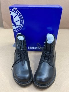 BIRKENSTOCK HIGHWOOD LACE MID LEATHER BOOTS IN BLACK - SIZE UK 7 - RRP £180: LOCATION - E2