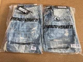 2 X LORENZO VERRATTI LIGHT BLUE RIPPED JEANS SIZE 32: LOCATION - E12