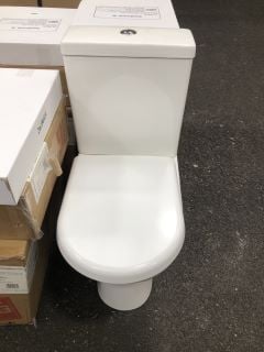 (COLLECTION ONLY) D-SHAPED CLOSED COUPLED TOILET WITH CISTERN FITTINGS & NON MATCHING CISTERN, DUAL FLUSH TOP CHROME BUTTON *WILL FUNCTION WITH MINOR PLUMBING ADJUSTMENTS* & DELUXE SOFT CLOSE TOILET