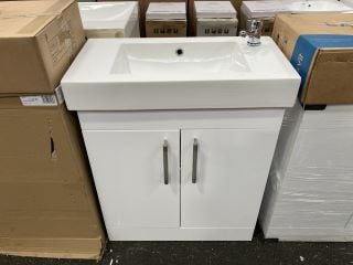 (COLLECTION ONLY) FLOOR STANDING 2 DOOR SINK UNIT IN WHITE WITH A 700 X 360MM 1TH CERAMIC BASIN COMPLETE WITH A MONO BASIN MIXER TAP & CHROME SPRUNG WASTE - RRP £755: LOCATION - A6