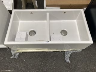 (COLLECTION ONLY) CERAMIC TWIN LONDON STYLE KITCHEN SINK WITH WASTE FITTINGS 900 X 480 X 250MM - RRP £685: LOCATION - A6