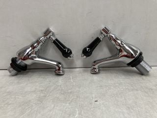 PAIR OF BLACK & CHROME LEVER ACTION BATH/BASIN PILLAR TAPS - RRP £125: LOCATION - RACKING 3