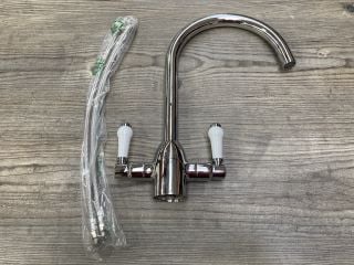 TRADITIONAL LEVER ACTION MONO KITCHEN SINK MIXER TAP IN CHROME - RRP £235: LOCATION - RACKING 4