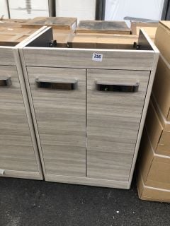 (COLLECTION ONLY) VITRA FLOOR STANDING 2 DOOR SINK UNIT IN GREY ELM 510 X 420MM RRP £437: LOCATION - A2