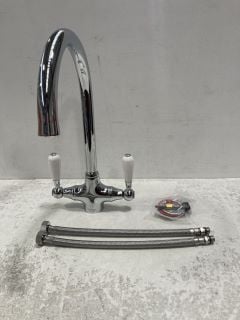 TRADITIONAL LEVER ACTION MONO KITCHEN SINK MIXER TAP IN CHROME - RRP £255: LOCATION - R1