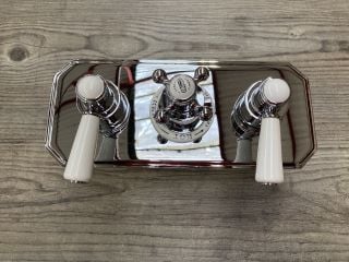 TRADITIONAL CONCEALED TRIPLE SHOWER VALVE IN CHROME - RRP £525: LOCATION - R2