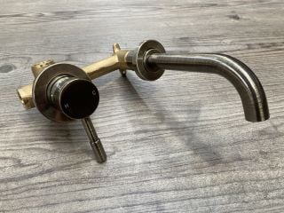 WALL MOUNTED BASIN MIXER IN BRUSHED GOLD - RRP £245: LOCATION - R2