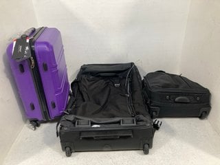 3 X ASSORTED LUGGAGE ITEMS TO INCLUDE KONO SMALL HARDSHELL WHEELED SUITCASE IN PURPLE: LOCATION - WA9