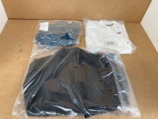 3 X ASSORTED MENS CLOTHING IN VARIOUS SIZES TO INCLUDE RALPH LAUREN JAMELKO LONG SLEEVED SHIRT IN WHITE - SIZE UK XS: LOCATION - A4