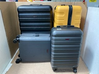 4 X ASSORTED SUITCASES IN VARIOUS COLOURS TO INCLUDE SMALL SUITCASE IN GREY: LOCATION - B2