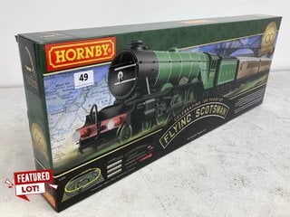 HORNBY FLYING SCOTSMAN 00 GAUGE TRAIN SET- RRP £199.99: LOCATION - BOOTH