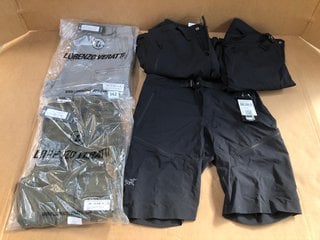 QTY OF ASSORTED CLOTHES TO INCLUDE GAMMA QUICK DRY SHORTS IN BLACK - UK SIZE SMALL: LOCATION - B7