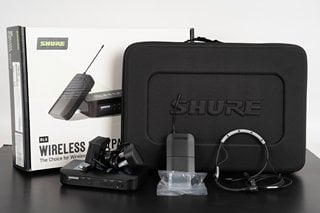 SHURE BLX14/CVL UHF WIRELESS MICROPHONE SYSTEM - RRP £109.00: LOCATION - BOOTH