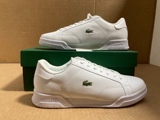 LACOSTE TWIN SERVE MENS LEATHER TRAINERS IN WHITE- UK SIZE 9.5 : RRP £95.00: LOCATION - WA1