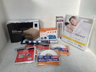 QTY OF ASSORTED ITEMS TO INCLUDE KEPLIN HEATED ELECTRIC THROW: LOCATION - B16