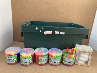 QTY OF ASSORTED ITEMS TO INCLUDE BUBBLE WATER TUBES: LOCATION - C17