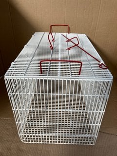 SMALL METAL ANIMAL CAGE IN WHITE: LOCATION - C7