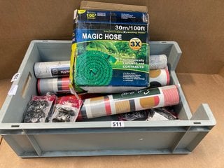 QTY OF ASSORTED HOUSEHOLD ITEMS TO INCLUDE 30M MAGIC GARDEN HOSE: LOCATION - C3