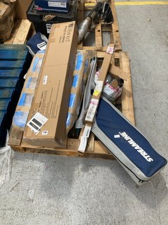 PALLET OF ASSORTED ITEMS TO INCLUDE TELESCOPIC MANUAL WEED EATER: LOCATION - A1