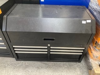 6 DRAWER TOOL CHEST WITH OPEN TOP IN BLACK: LOCATION - A5