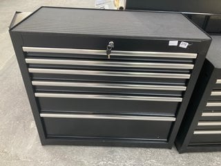 6 DRAWER TOOL CHEST IN BLACK: LOCATION - A5