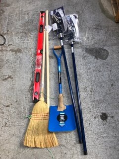 QTY OF ASSORTED TOOLS TO INCLUDE DRAPER SQUARE MOUTH SHOVEL: LOCATION - AR3