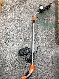 2 X BUILDCRAFT 18V 2 IN 1 GRASS & HEDGE TRIMMER: LOCATION - AR11