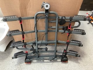 2 X ASSORTED VEHICLE MOUNTED BIKE RACKS: LOCATION - AR12