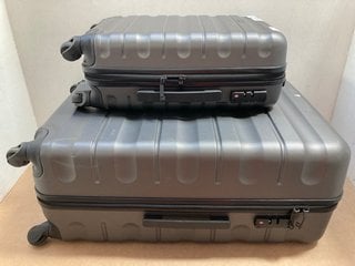 JOHN LEWIS & PARTNERS 4 WHEELED HARD SHELL LARGE SUITCASE IN CHARCOAL TO ALSO INCLUDE JOHN LEWIS & PARTNERS 4 WHEELED HARD SHELL CABIN CASE IN CHARCOAL: LOCATION - AR2