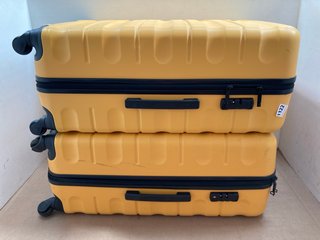 2 X JOHN LEWIS & PARTNERS MEDIUM HARD SHELL WHEELED COMBINATION LOCK SUITCASES IN YELLOW: LOCATION - AR7