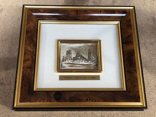 AN ITALIAN STERLING SILVER HALLMARKED PLAQUE OF VERONA DUOMO: LOCATION - BR22