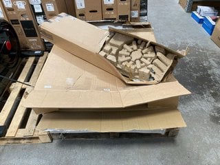 PALLET OF ASSORTED HOMEWARE ITEMS TO INCLUDE JOHN LEWIS & PARTNERS LEVITY LED UPLIGHT FLOOR LAMP IN ANTIQUE GOLD FINISH: LOCATION - B5 (KERBSIDE PALLET DELIVERY)