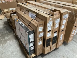 PALLET OF ASSORTED TV'S - SPARES & REPAIRS (PCB BOARDS REMOVED) TO INCLUDE TOSHIBA 32 INCH VIDA HD READY TV: LOCATION - B6 (KERBSIDE PALLET DELIVERY)