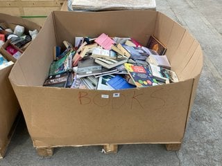 PALLET OF ASSORTED BOOKS TO INCLUDE USBORNE LIFT THE FLAP TELLING THE TIME BOOK BY ROSIE HORE & SHAW NELSEN: LOCATION - B5 (KERBSIDE PALLET DELIVERY)