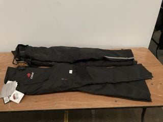 WEISE MEMPHIS BLACK RIDING TROUSERS (SIZE LARGE/34) AND WEISE MARIN BLACK BIB AND BRACE RIDING TROUSERS (SIZE LARGE)