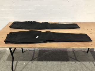 X2 WEISE WCJ-1 LEATHERS IN SIZE 16 BLACK