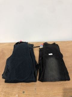 WEISE WJLT TUNDRA JEANS LADIES IN SIZE 12 AND AND WEISE TUNDRA BLUE JEANS IN LADIES SIZE 12