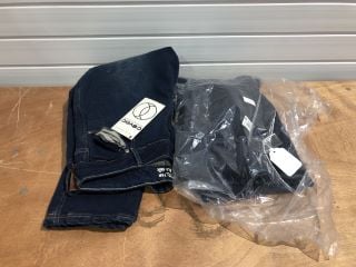 BULL-IT FLEX SR4 BLUE LADIES JEANS 31L/W18 AND WEISE AURORA LEGGINGS BLUE IN SIZE 18