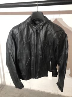 WEISE BLACK LEATHER MOTORCYCLE JACKET (SIZE 14)