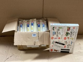 LOTS TO SPOT FLASHCARD PACKS TO INCLUDE BOX OF POKEMON 10 COLOUR PENS: LOCATION - B21