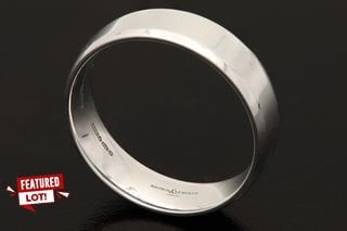 MENS 6MM PLATINUM WEDDING RING. SIZE T. ORIGINAL RRP £1850: LOCATION - BOOTH