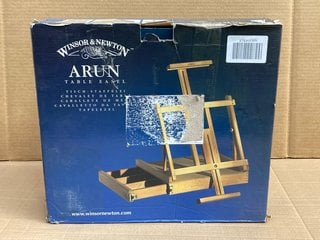 WINSOR & NEWTON ARUN TABLE EASEL: LOCATION - C3