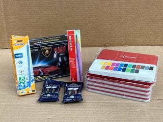 QTY OF ASSORTED ITEMS TO INCLUDE 2 X HELIX OXFORD 2 SLEEVED ERASERS: LOCATION - C12